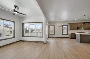 2362 Whispering Wind Ln, Green Bay, WI 54303 - Photo 28