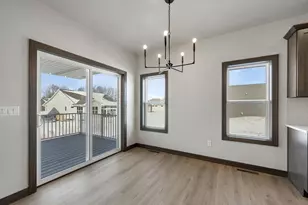 2362 Whispering Wind Ln, Green Bay, WI 54303 - Photo 24