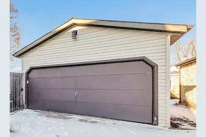 125 E Allouez Avenue, Green Bay, WI 54301 - Photo 22