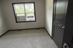 921 Constellation Way, Marinette, WI 54143 - Photo 10