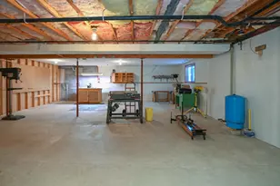 692 Bucks Ln, Little Suamico, WI 54171 - Photo 46