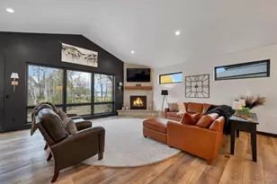 359 Aldon Cir, Green Bay, WI 54304 - Photo 6