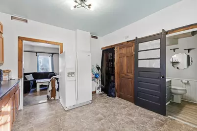 405 E Pine Street, New London, WI 54961 - Photo 4