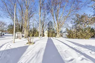 221 Jorgensen St, Denmark, WI 54208 - Photo 18