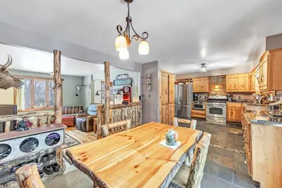 4940 Hafeman Lane, Green Bay, WI 54311 - Photo 8