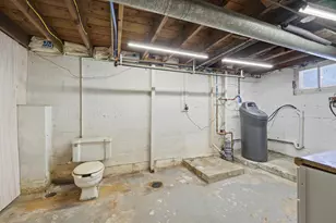 21 N Bell St, Fond du Lac, WI 54935 - Photo 26