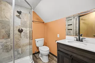 21 N Bell St, Fond du Lac, WI 54935 - Photo 18