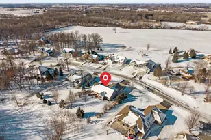 1928 Timberline Dr, Oshkosh, WI 54904 - Photo 6