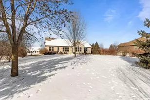 1928 Timberline Dr, Oshkosh, WI 54904 - Photo 46