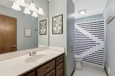 215 Lilac Lane, Little Chute, WI 54140 - Photo 10