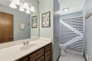 215 Lilac Ln, Little Chute, WI 54140 - Photo 10