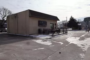 1226 Oregon St, Oshkosh, WI 54902 - Photo 4