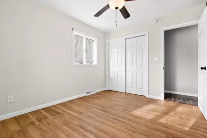 916 Charles Street, Little Chute, WI 54140 - Photo 14