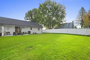 1855 Southbridge Rd, De Pere, WI 54115 - Photo 38