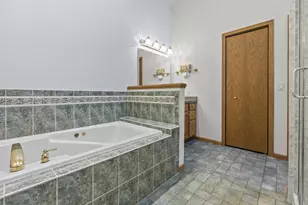 600 Luco Rd, Fond du Lac, WI 54935 - Photo 10