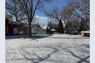 310 Granite Street, Waupaca, WI 54981 - Photo 8