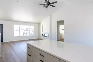 N3621 Gavin Dr, Freedom, WI 54913 - Photo 6