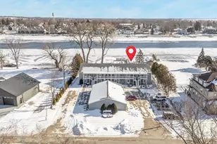 249 S 1st St, Winneconne, WI 54986 - Photo 32
