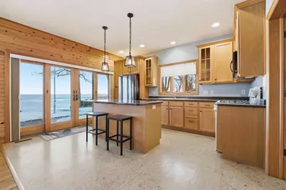 W6537 Firelane 8, Menasha, WI 54952 - Photo 4