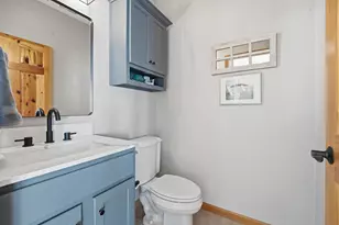 W6537 Fire Lane 8, Menasha, WI 54952 - Photo 18