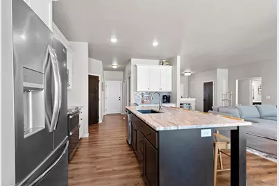 1350 Copilot Way, De Pere, WI 54115 - Photo 10