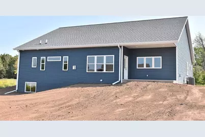 3208 Eclipse Drive, Green Bay, WI 54311 - Photo 2