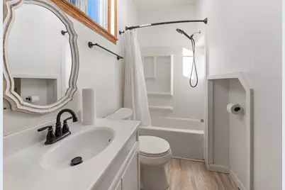 1747 Georgia Street, Oshkosh, WI 54902 - Photo 8