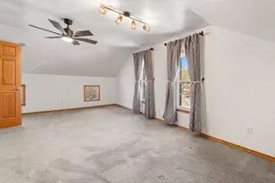 1747 Georgia St, Oshkosh, WI 54902 - Photo 12