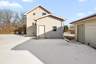 1747 Georgia St, Oshkosh, WI 54902 - Photo 24