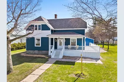 180 S Beebe Avenue, Peshtigo, WI 54157 - Photo 2