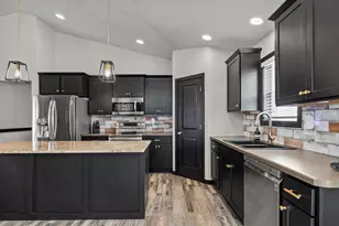 N9337 Rosella Dr, Appleton, WI 54915 - Photo 14