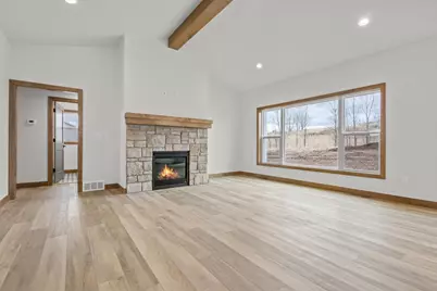 W173 Meadow Ridge Trail, Kaukauna, WI 54130 - Photo 14