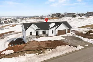 W224 Sunset View Circle, Kaukauna, WI 54130 - Photo 52