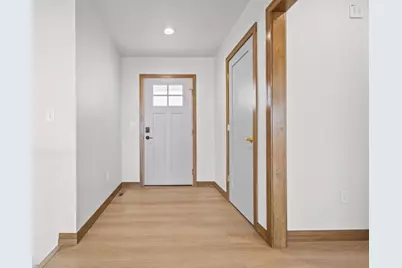 W224 Sunset View Circle, Kaukauna, WI 54130 - Photo 10