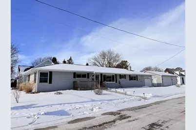 636 Elizabeth Street, Menasha, WI 54952 - Photo 2