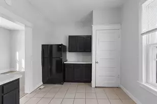 716 Merritt Ave, Oshkosh, WI 54901 - Photo 8