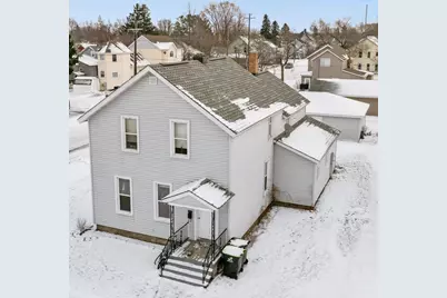 813 8th Street, Menominee, MI 49858 - Photo 2