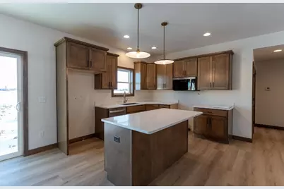 1241 W Thorn Creek Drive, Hilbert, WI 54129 - Photo 6