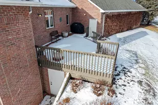 2355 Lost Dauphin Rd, De Pere, WI 54115 - Photo 38