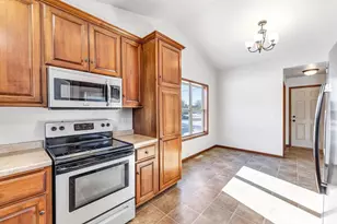 1320 Cardinal Ln, Howard, WI 54313 - Photo 12