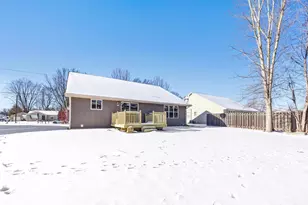 1320 Cardinal Ln, Howard, WI 54313 - Photo 28