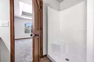 1320 Cardinal Ln, Howard, WI 54313 - Photo 18