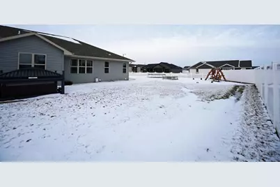 389 Willie Mays Circle, De Pere, WI 54115 - Photo 30