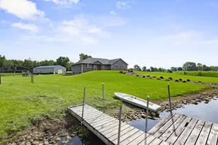 8464 County Rd S, Pulaski, WI 54162 - Photo 90