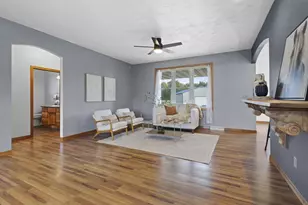 8464 County Rd S, Pulaski, WI 54162 - Photo 12