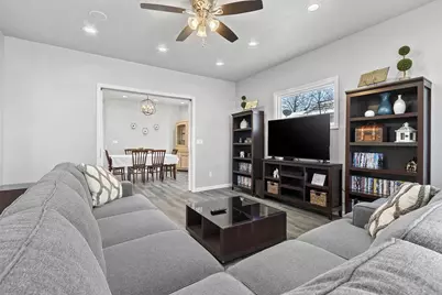 337 S Quincy Street, Green Bay, WI 54301 - Photo 10