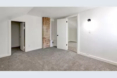 236 W South Park Avenue, Oshkosh, WI 54902 - Photo 28