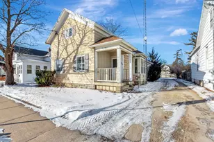 236 W South Park Ave, Oshkosh, WI 54902 - Photo 1