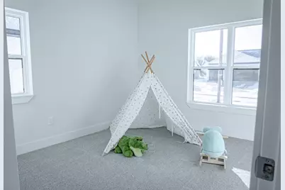 3433 Paula Street, Green Bay, WI 54311 - Photo 44