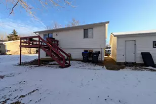 607 E Forest St, Black Creek, WI 54106 - Photo 4